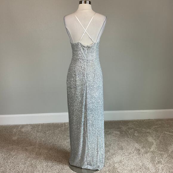Aidan Mattox Women's Formal Dress Size 12 Silver Sequin Strappy Back Long Gown - Picture 2 of 10